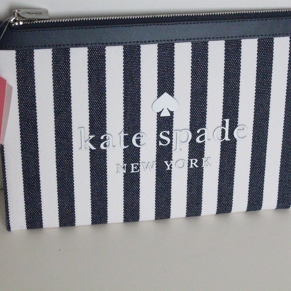 NWT Kate Spade street tote large zip pouch Navy/white